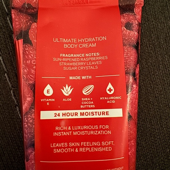 NWT: Bath & Body Works Sun Ripened Raspberry Body Cream - Picture 5 of 5